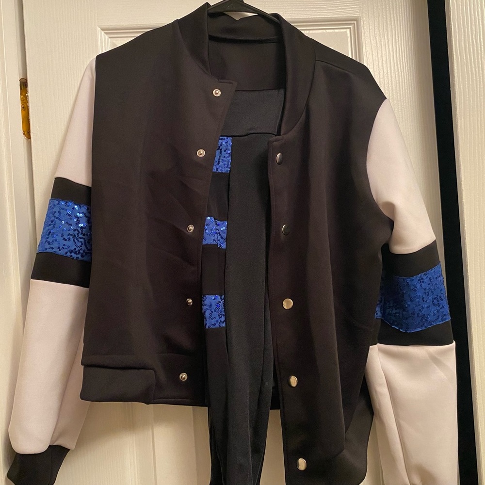 Junior size medium dance costume jacket and leggings
